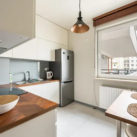 Bemowo Lazurowa Comfort Apartment *